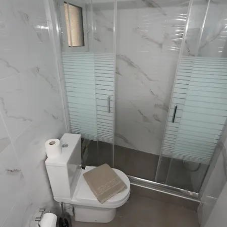 Seaview Firstline Διαμέρισμα Λουτράκι